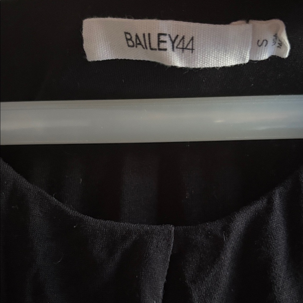 Bailey 44 Black Midi Dress with pleating like new. No tags - Picture 6 of 11